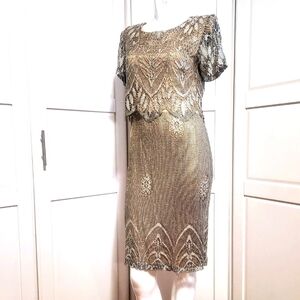 🤍 Vintage 1980's Stunner